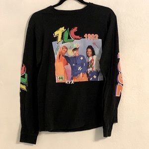 Cross Colours Vintage TLC 1992 Long Sleeve Graphic Tee Black Size Small